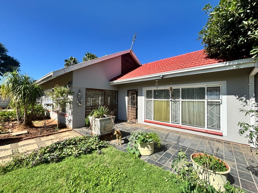 3 Bedroom Property for Sale in Flimieda North West